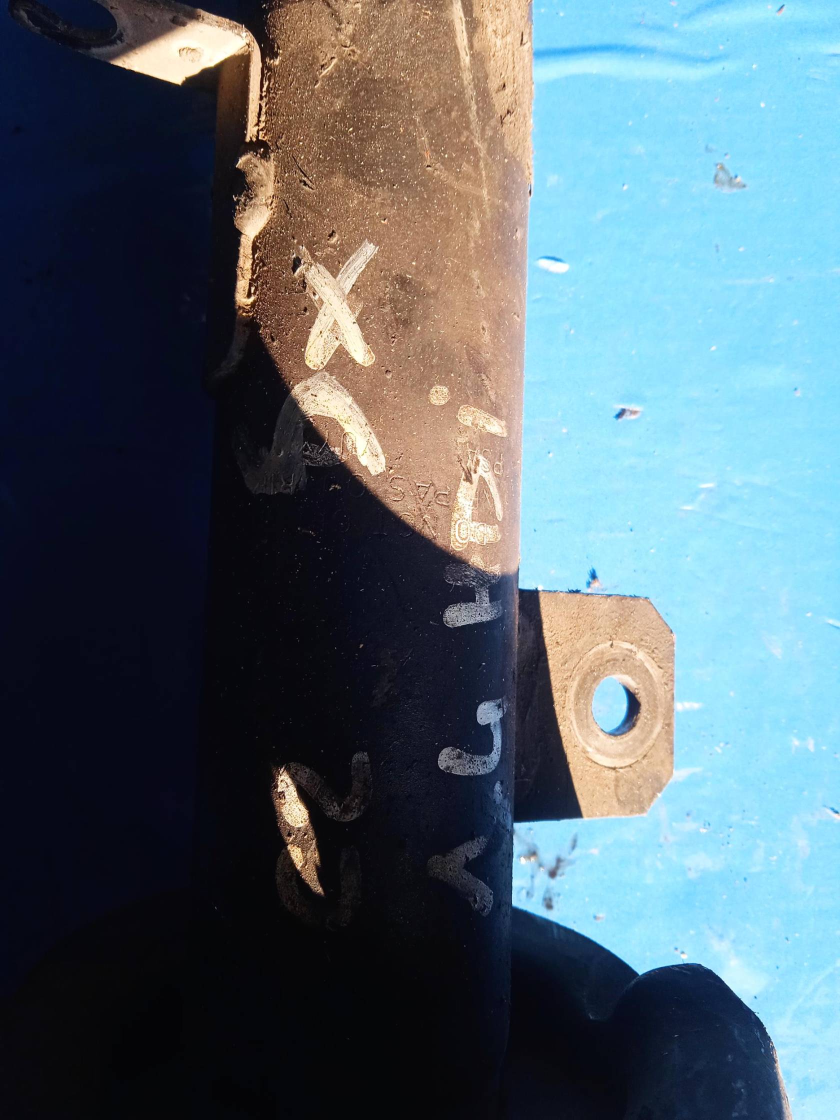 Ammortizzatore ant. sx.